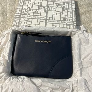 Comme des Garçons wallet classic leather line zip pouch